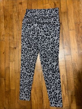 Balance Collection Gray and Black Leopard Print Leggings